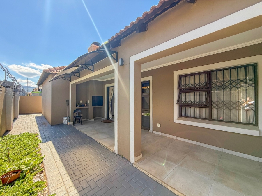 3 Bedroom Property for Sale in Melodie North West
